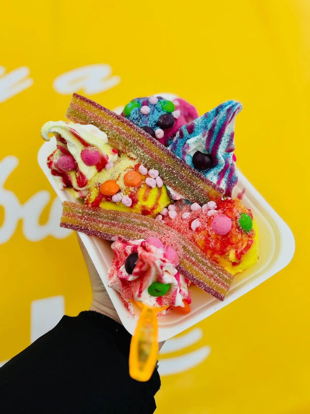 A loaded Triple Scoop party tray